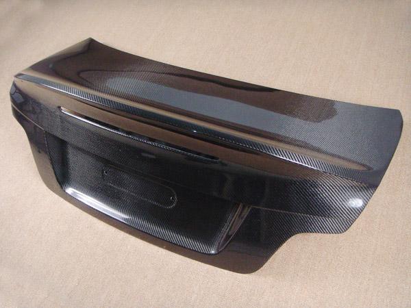 E82 CSL Carbon Fiber Trunk